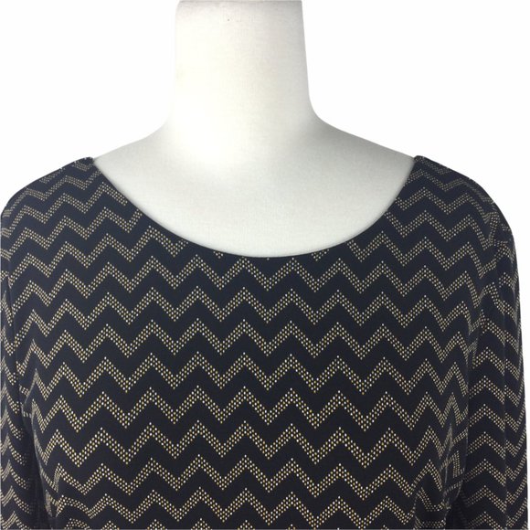 CeCe Black w/ Chevron Striped Pattern, Bell Sleeves, Small - Picture 2 of 8